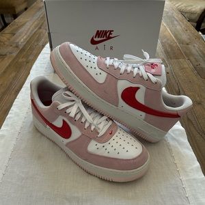 Pre-owned Nike Air Force 1 Low '07 QS Valentine's Day Love Letter Size 11.5